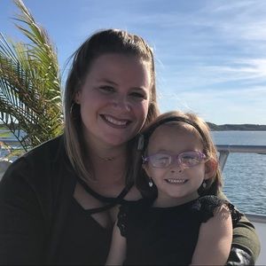 Meet your Posher, Suzanne